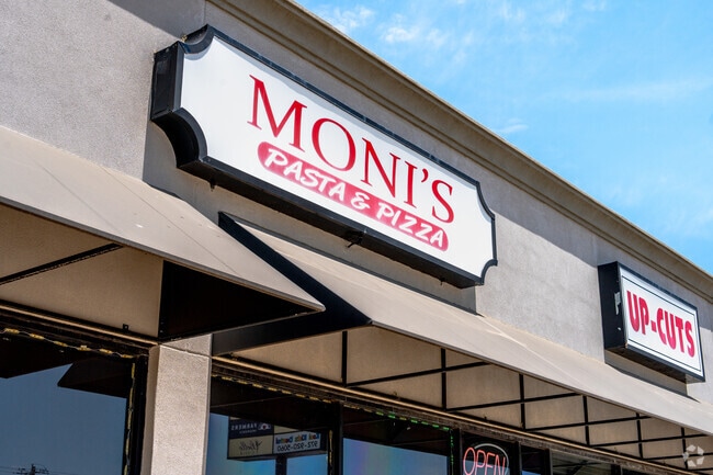 Moni's Pasta and Pizza, located at the heart of Glenn Heights, is surrounded by local business.
