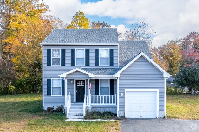 There are newer homes with colonial style inspiration in Clayton.