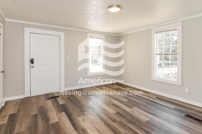 615 Arthur St, Lagrange, GA 30241 - photo 2