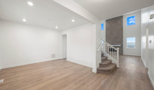 878 W Black Tail St, Saratoga Springs, UT 84045 - photo 3