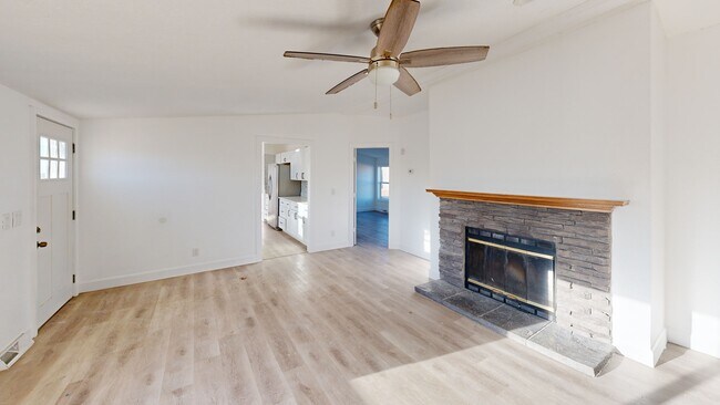 31190 Darroll Rd, Yoder, CO 80864 - photo 2