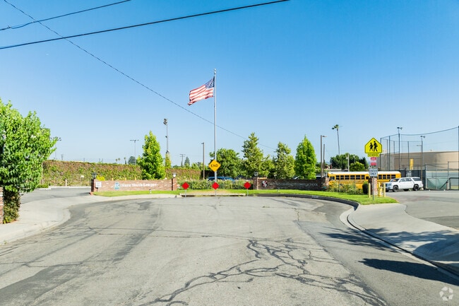 Rio Hondo Preparatory School