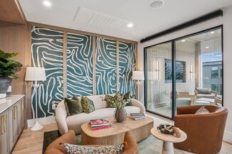 505 W 8th St, Dallas, TX 75208