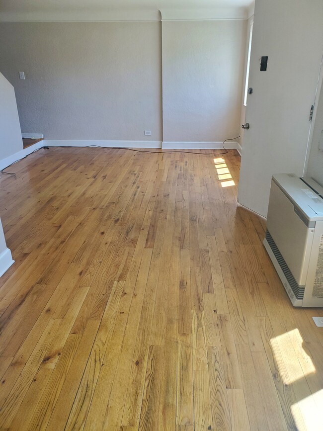 living/dining room