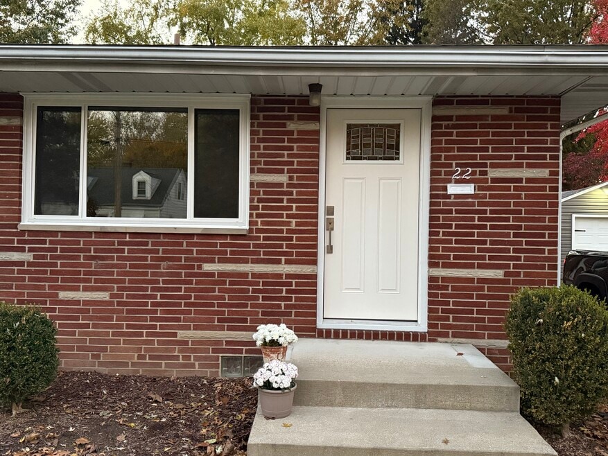 22 Ansel Ave, Akron, OH 44312 - photo 1