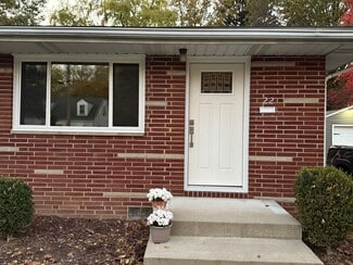 22 Ansel Ave, Akron, OH 44312