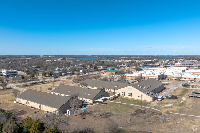 Denton Co J J a E P has a vast playground.