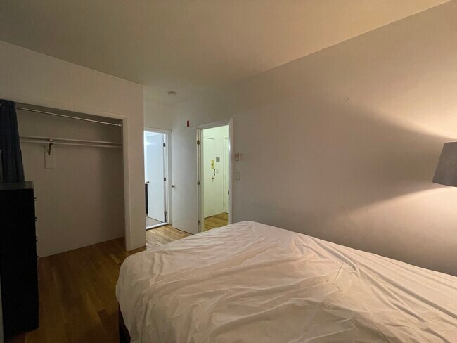 91 Saint Botolph St unit 4, Boston, MA 02116 - photo 5