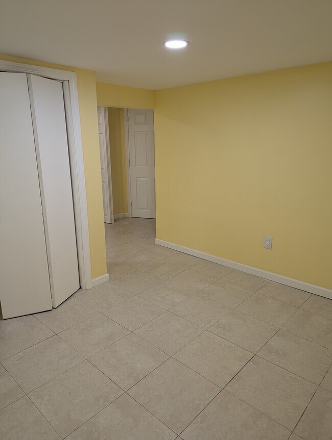 174 Wright St unit LL, Staten Island, NY 10304 - photo 5