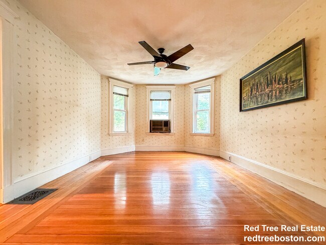 222 Fellsway W, Medford, MA 02155 - photo 3