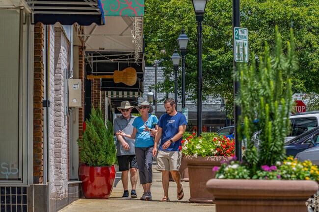 Burlington families head downtown for fun events, shops, and restaurants.
