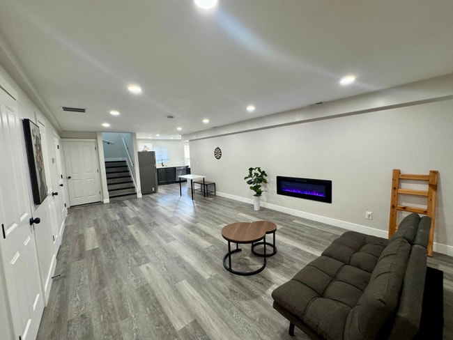 7525 Birch St, Midvale, UT 84047 - photo 5