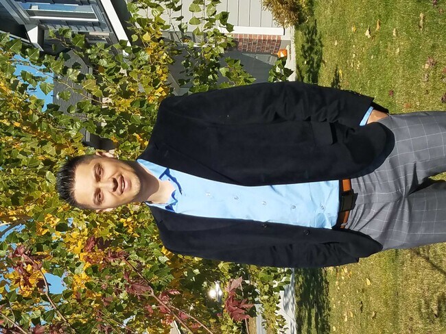 Agent Photo