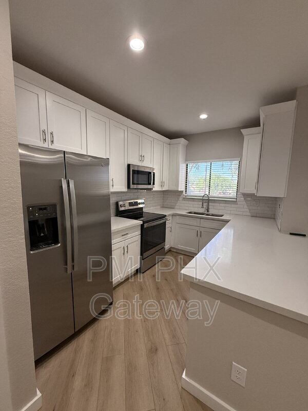 1287 N Alma School Rd Unit 207, Chandler, AZ 85224