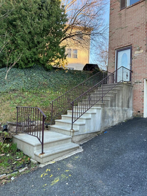 235 Vista Dr, Easton, PA 18042 - photo 3