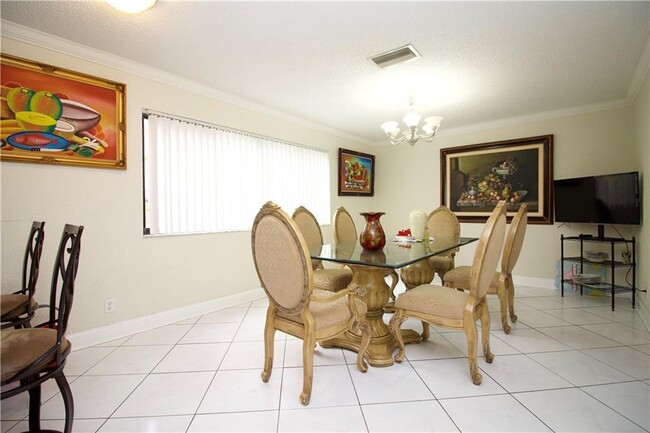 8310 NW 54th Ct, Lauderhill, FL 33351 - photo 6