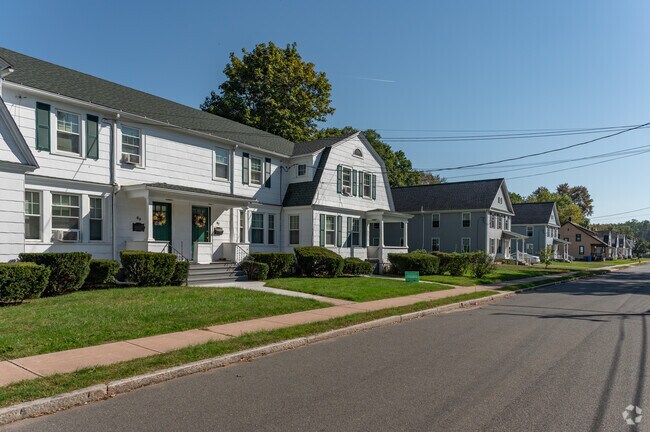 Fairfield Road has a mix of single- and multi-family residences.