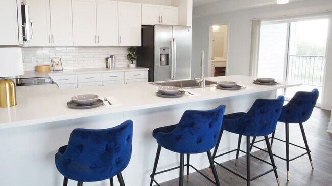 Ravello 192 & Ravello ll, Elkhorn, NE 68022 - photo 3