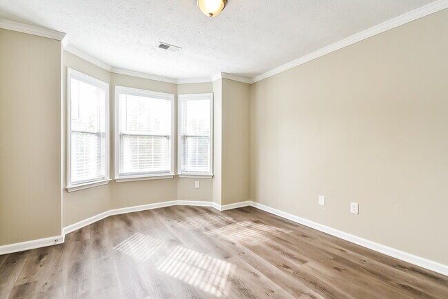 4970 Promenade Dr SW, Atlanta, GA 30331 - photo 6