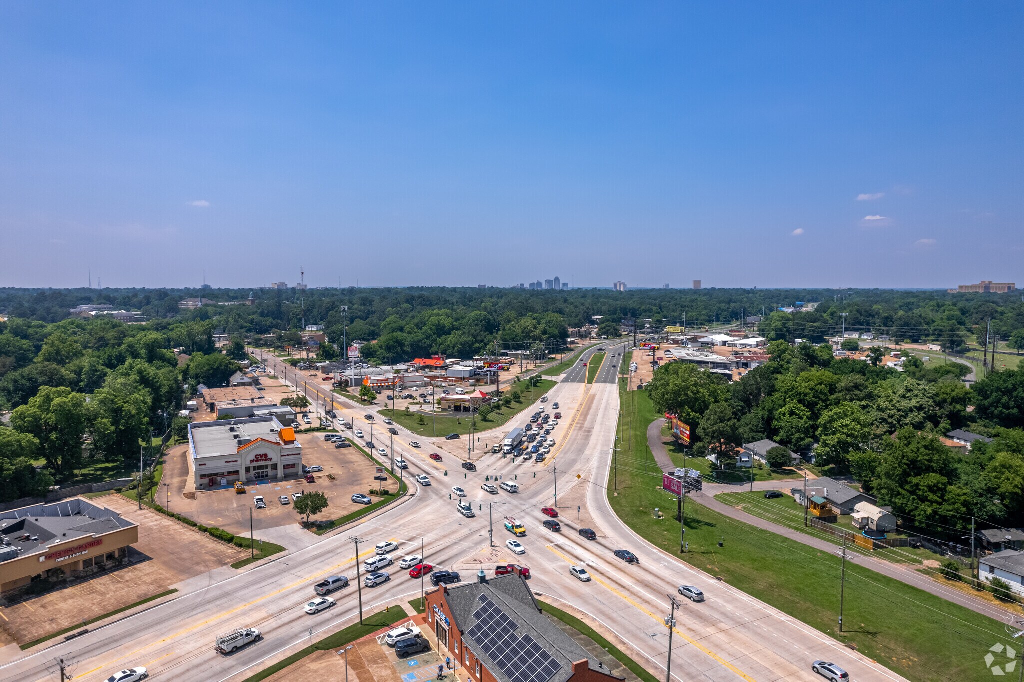 The Broadmoor neighborhood provides residents with easy access to the rest of the city.