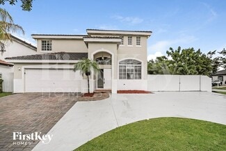 10223 SW 227th Ln, Cutler Bay, FL 33190