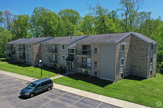 Autumn Woods, Jackson, MI 49203 - photo 5