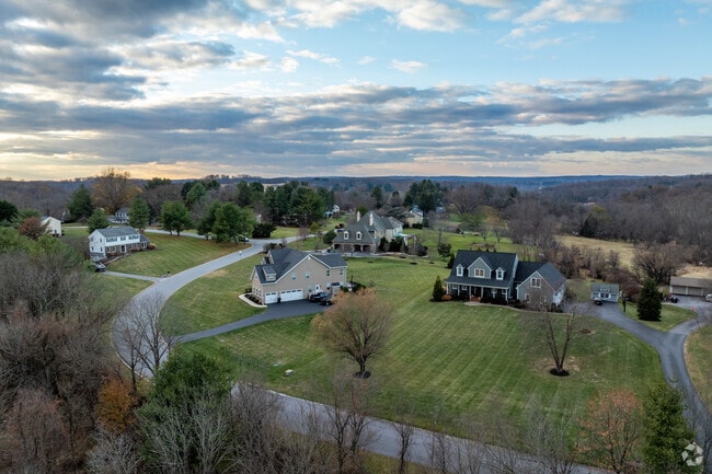 Expansive estates provide elegance and room to roam in East Bradford.
