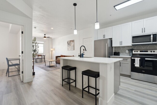 6610 N 93rd Ave unit ID1055571P, Glendale, AZ 85305 - photo 6