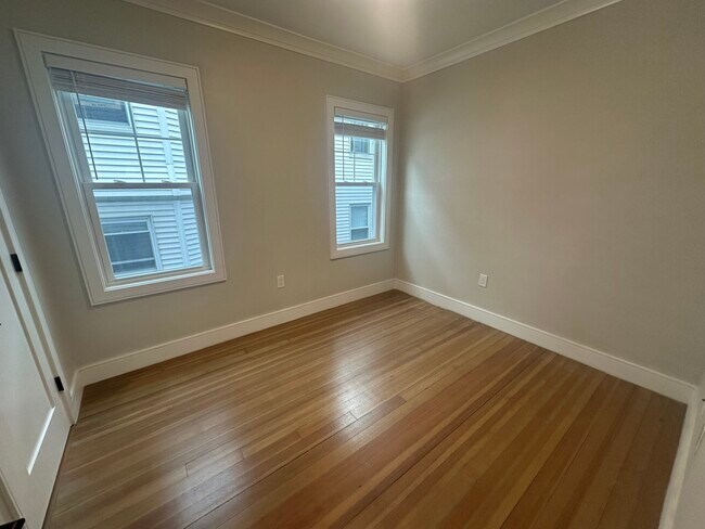 44 Iffley Rd unit 2, Jamaica Plain, MA 02130 - photo 7