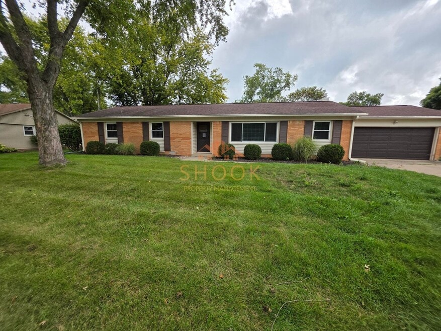 Cozy 3 BR Home in Convenient Location - Sh...