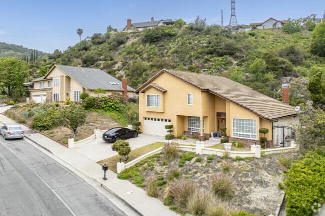 Emerald Isle homes sit on hills and have expansive views.