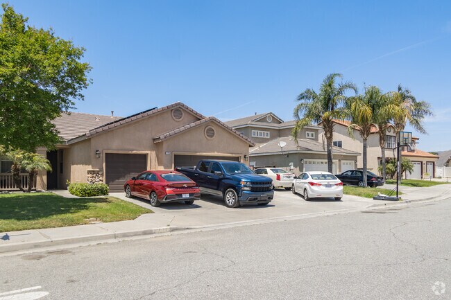 Single family residences in River price from $450,000 to $550,000.