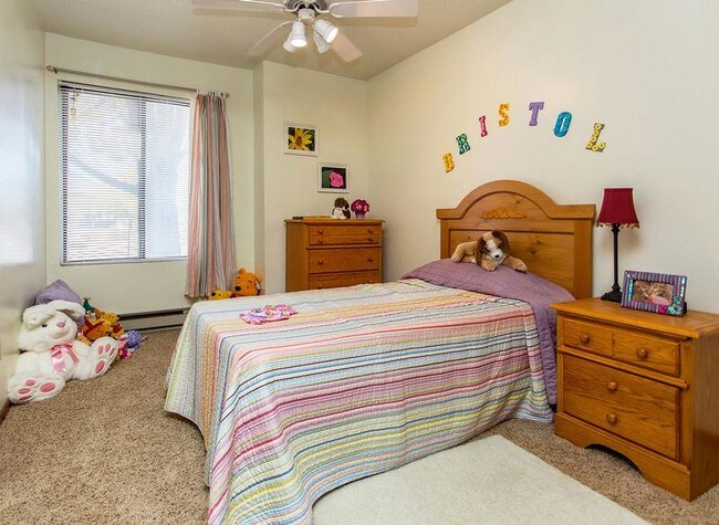 Bristol Ridge, Urbandale, IA 50322 - photo 6