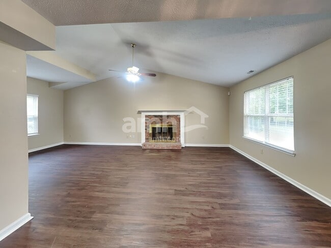 297 Concord Way, Greenwood, IN 46142 - photo 4