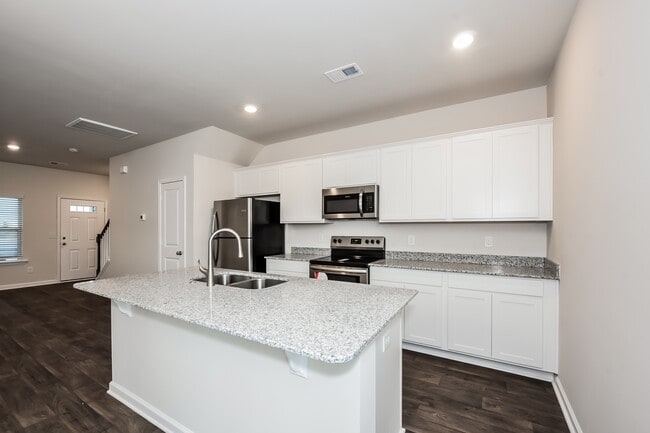 252 Duck Grv Way, Columbia, SC 29210 - photo 6