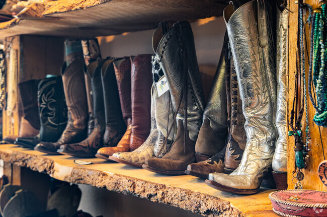 Local shops such as Crystal Cowgirl can be found at the Lakepoint Center mall in Evergreen.