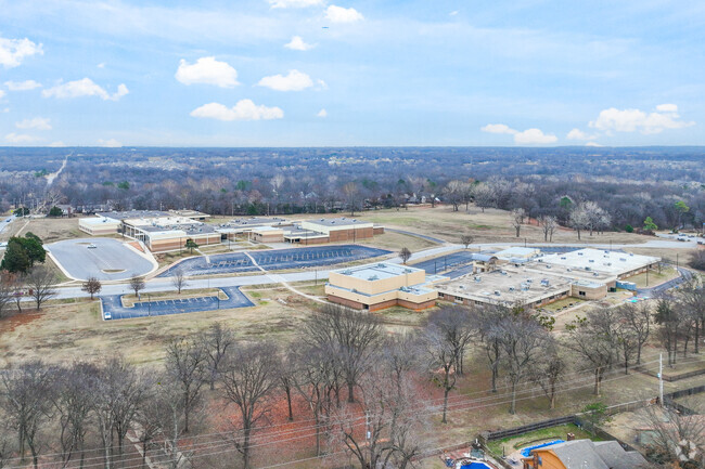 Ernest Childers Middle School is located near Aspen and 121st Street in Broken Arrow.