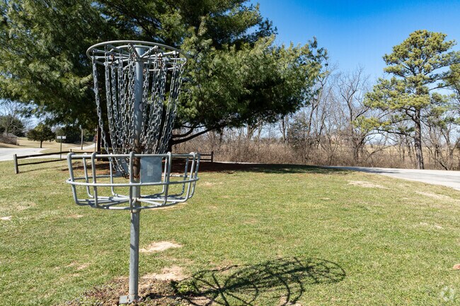 Konarcik Park's frisbee golf course offers fresh air for all skill levels in Waterloo, IL.