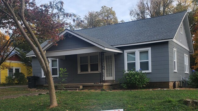 806 Ewing Blvd unit D, Murfreesboro, TN 37130 - photo 2