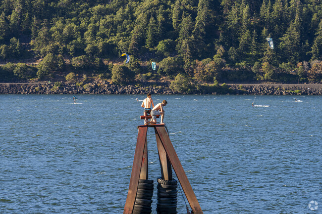 Columbia River is a popular spot for locals as well as tourists.