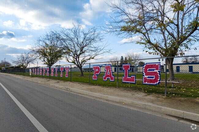 Prosperity Elementary shows it's pride with 