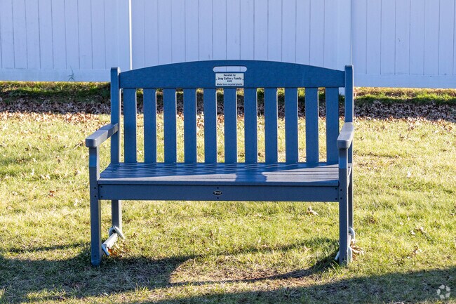 The Overall Niche Grade for the Dwight Eisenhower School is a B-.