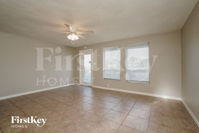 2582 Lake View Blvd, Port Charlotte, FL 33948 - photo 4