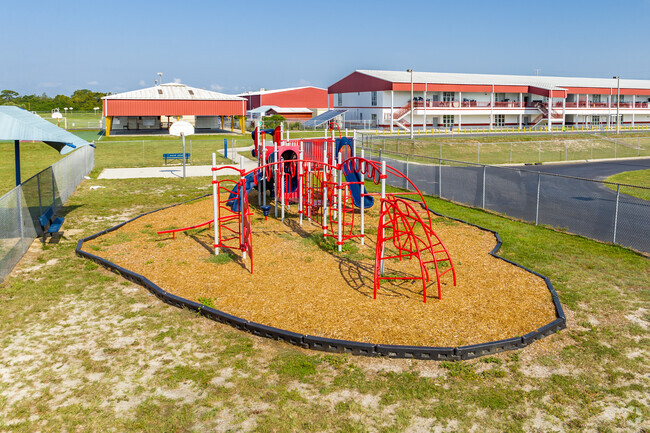 Chasco Elementary has up to date playgrounds for kids.
