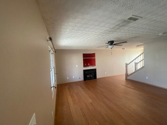 8311 Carano Way, Columbus, OH 43240 - photo 4