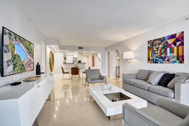 The Grand unit ID1054101P, Miami, FL 33132 - photo 2