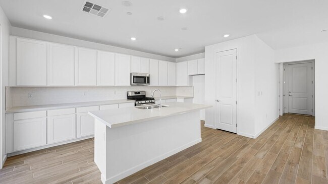 100 Via Franello, Henderson, NV 89011 - photo 6