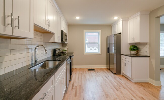621 3rd St NW unit 1, Grand Rapids, MI 49504 - photo 7