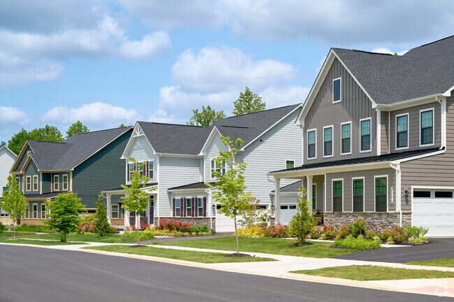 Willowsford residents enjoy peaceful strolls along the community’s paved sidewalks.