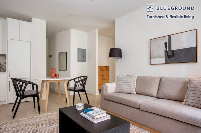 300 W 21st St unit FL4-ID1449, New York, NY 10011 - photo 3